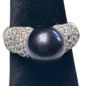 Elegant Black Pearl and Silver Ring Size 7